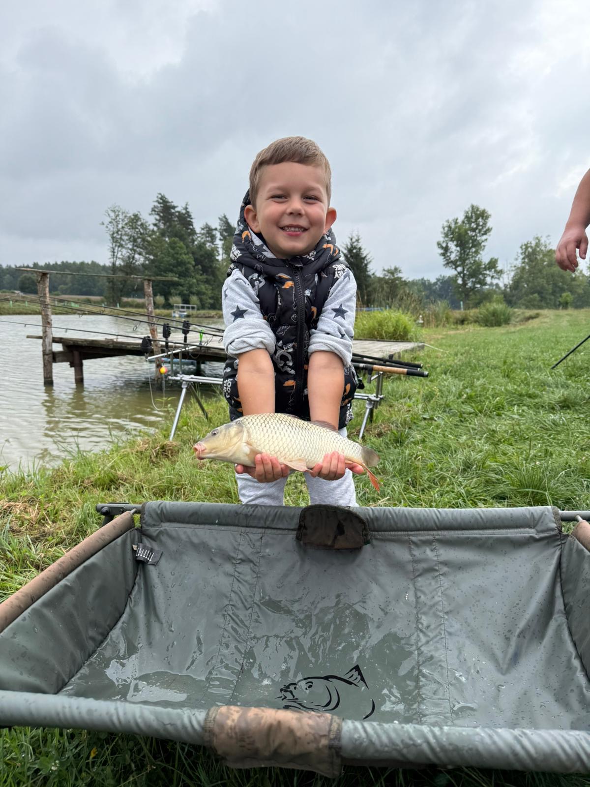 37f1957e-bddb-48cb-9ab5-b93ee0c9964d